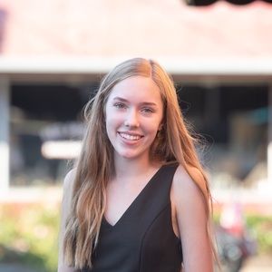 Meet your Posher, Layton